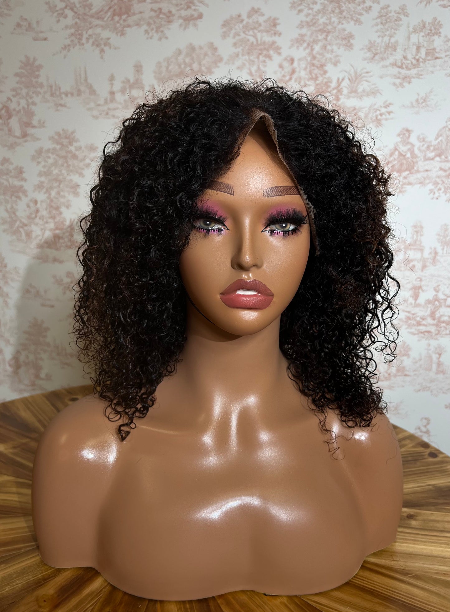 Luxury Handmade Head & Shoulder Mannequin Display
